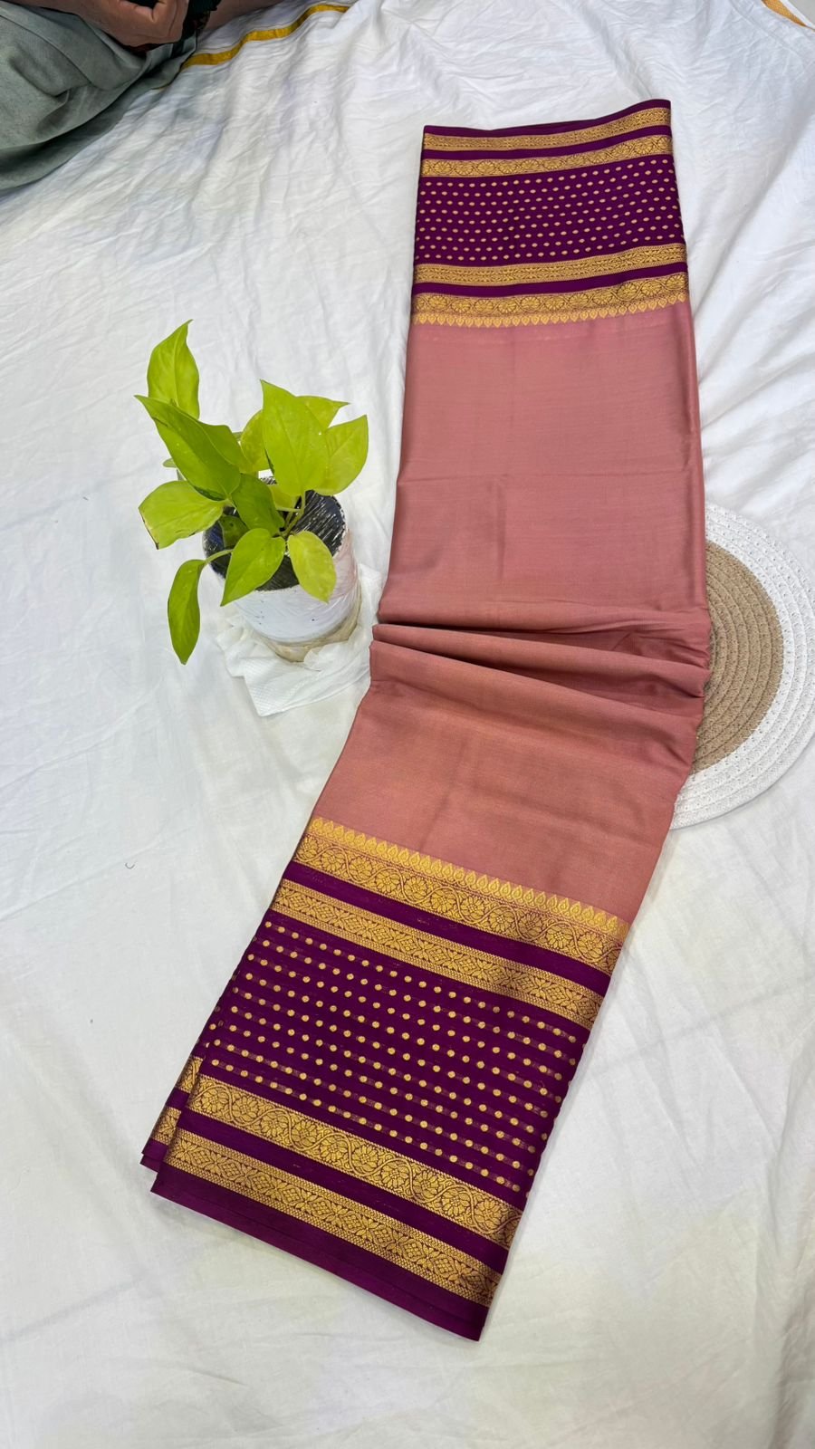 Semi Crepe Silk Saree – Timeless Elegance - Image 2