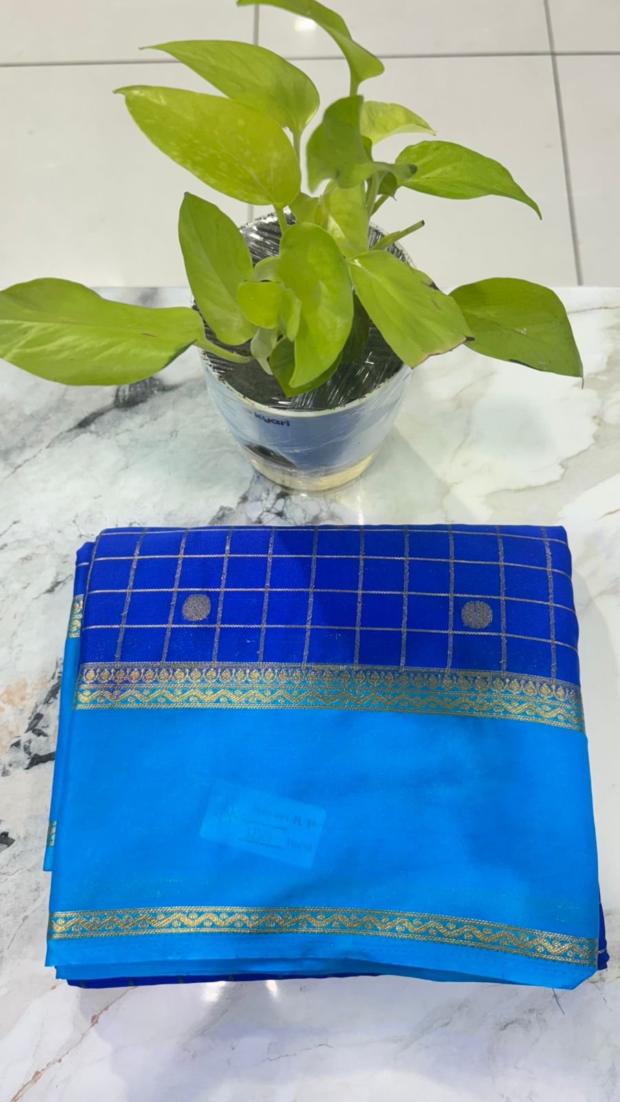 Semi Crepe Silk Saree – Contemporary Checkered Butta Design - Image 4