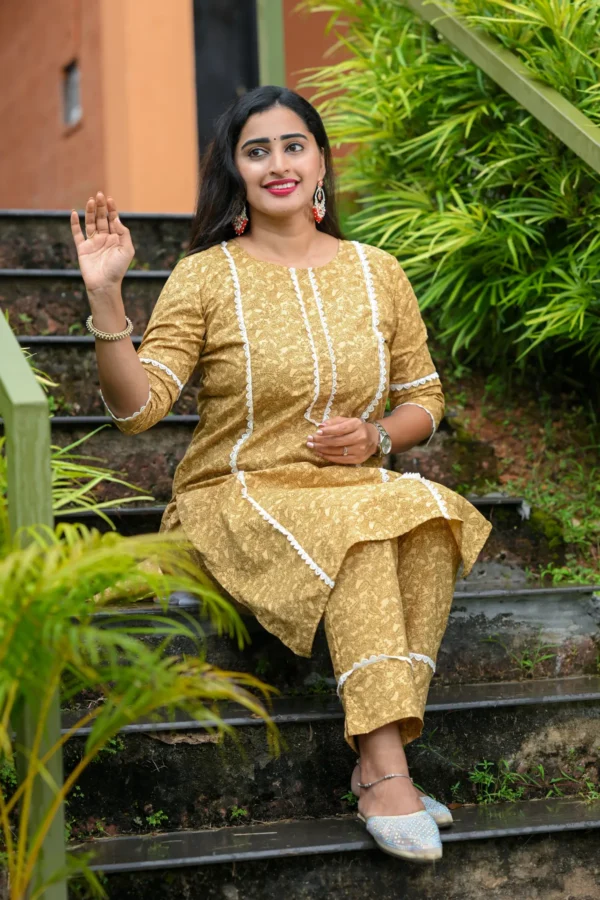 Aarna Cotton Kurti with Pant Kurta Set for Women