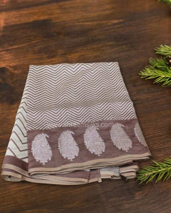 Zig Zag Prints with Mango Motif Border Tussar Chanderi Saree