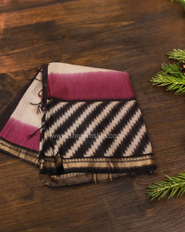 Zari Woven Border with Zig Zag Prints Tussar Saree